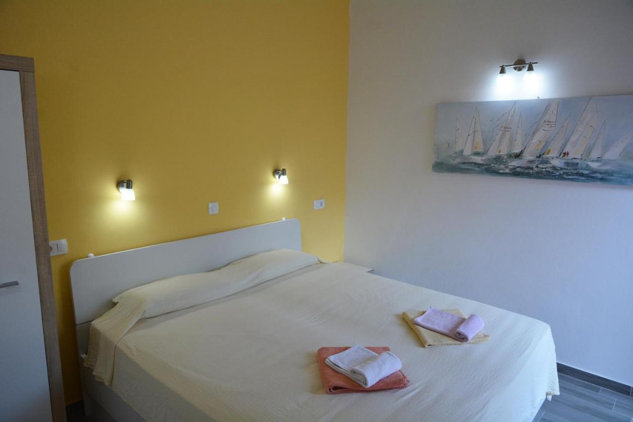 Apartments Dubas Orebić Buitenkant foto